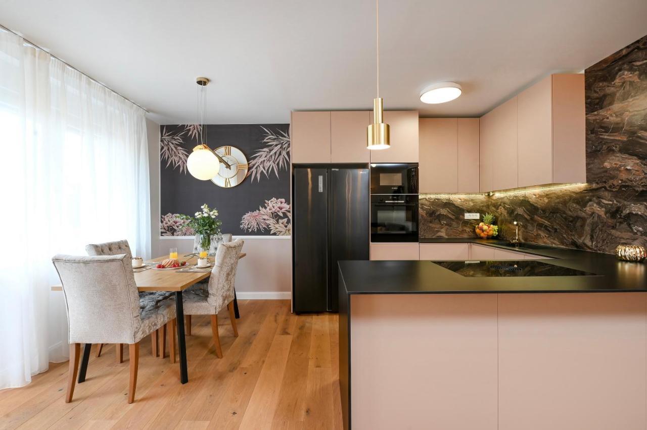 S Design Apartment Zadar Eksteriør billede