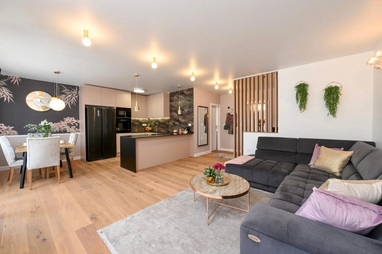 S Design Apartment Zadar Eksteriør billede
